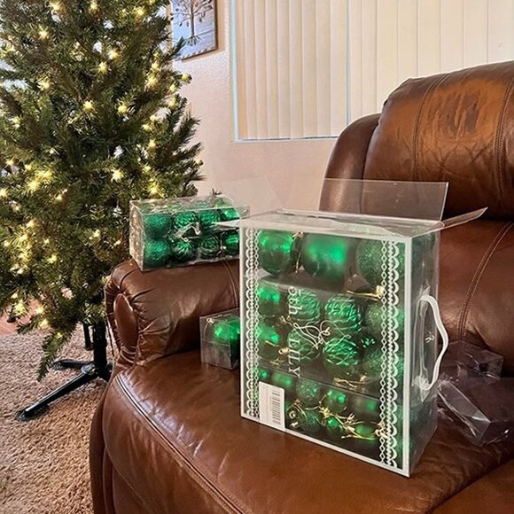 NEW Set of 40 Christmas Ball Ornaments ( Hanging Christmas Tree Balls - Picture 7 of 7